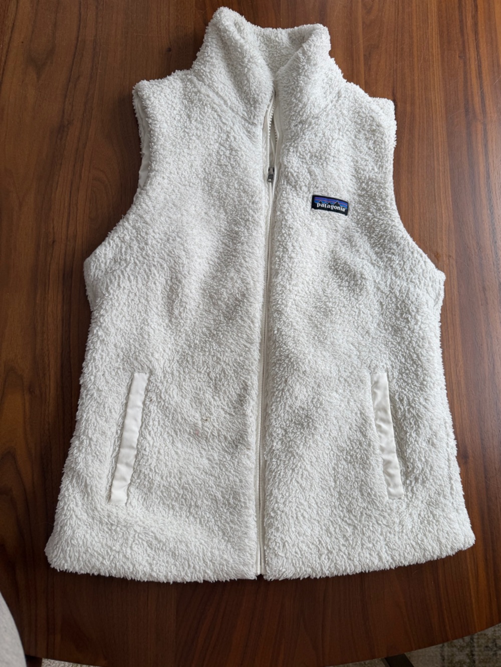 White Patagonia Soft Vest woman’s